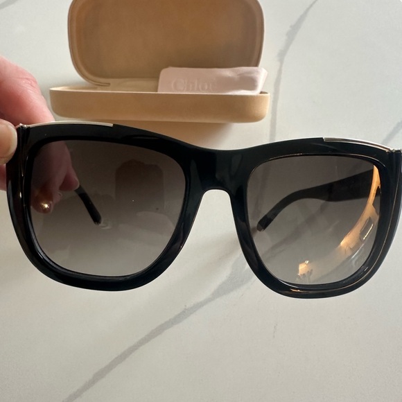 Chloe Square Sunglasses - Picture 6 of 7